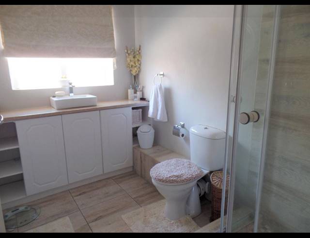 5 BEDROOM HOUSE SOLD IN GANSBAAI CENTRAL